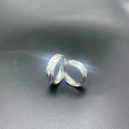 Anillos de pareja de Plata de Ley 925 para hombres y mujeres, estilo clásico, diseño exquisito, anillo de boda, regalo del Día de San Valentín, nuevo estilo Anillos de pareja de Plata de Ley 925 para hombres y mujeres, estilo clásico, diseño exquisito, anillo de boda, regalo del Día de San Valentín, nuevo estilo