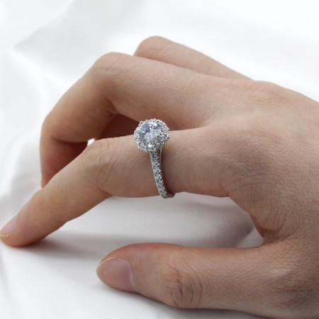 Anillos de plata de ley 925 para mujer, anillo de boda deslumbrante de circonita cúbica, estilo clásico, joyería fina Anillos de plata de ley 925 para mujer, anillo de boda deslumbrante de circonita cúbica, estilo clásico, joyería fina